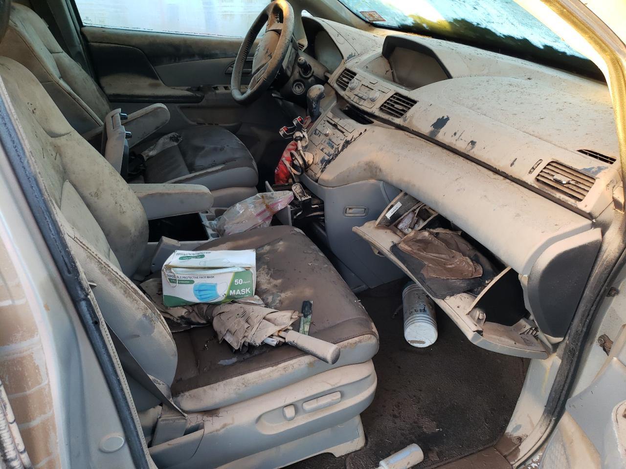 Photo 5 from auction – 2011 HONDA ODYSSEY EX with VIN 5FNRL5H63BB104068