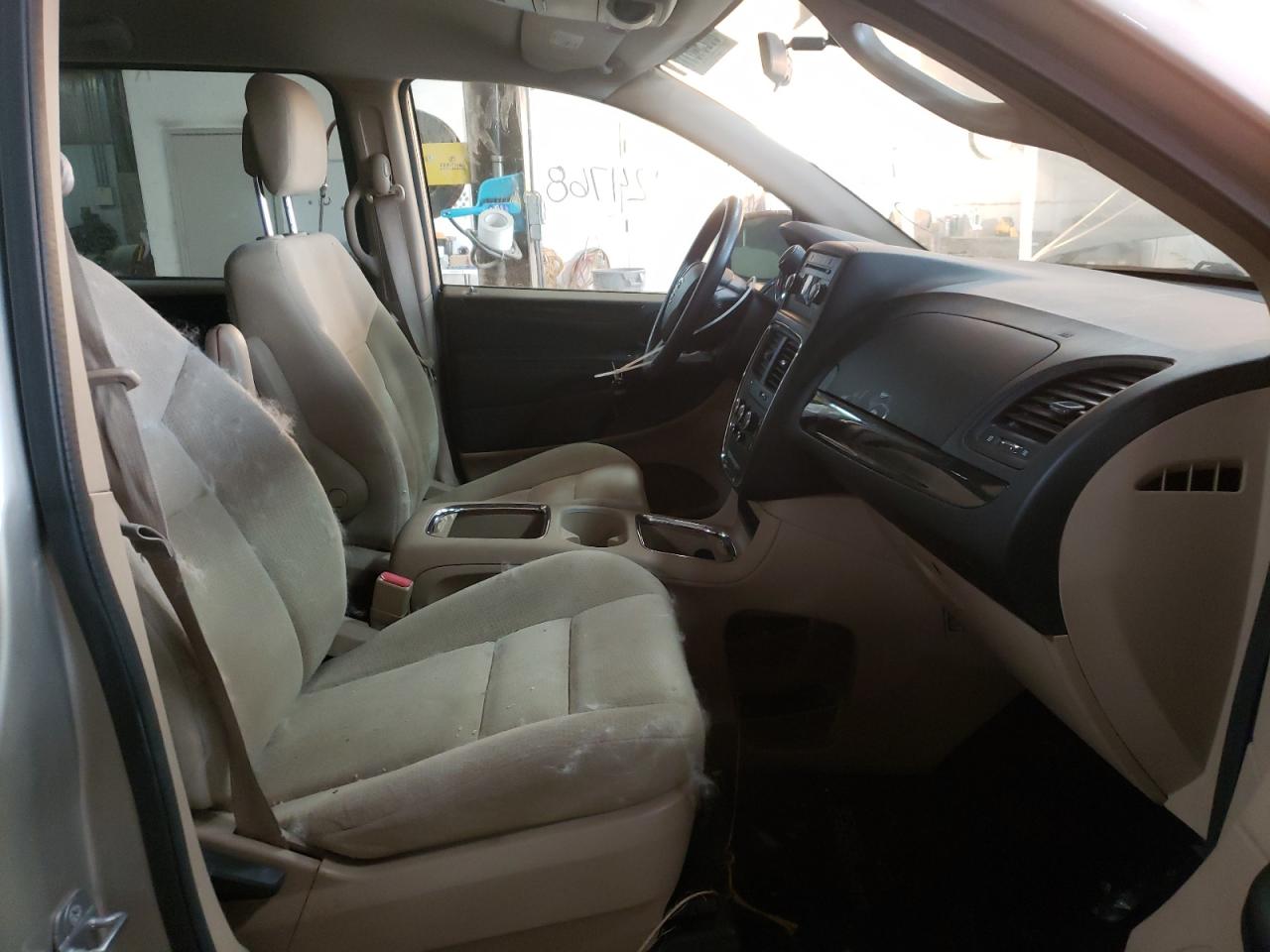 Photo 5 from auction – 2014 DODGE GRAND CARA with VIN 2C4RDGCG2ER392179
