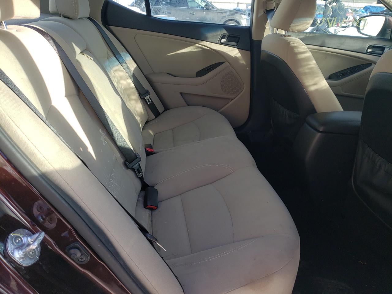 Photo 6 from auction – 2015 KIA OPTIMA LX with VIN 5XXGM4A75FG456962