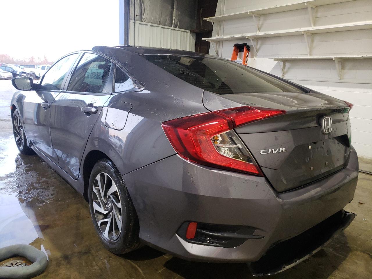 صورة رقم 3 من المزاد - 2016 HONDA CIVIC EX مع VIN 2HGFC2F74GH503023