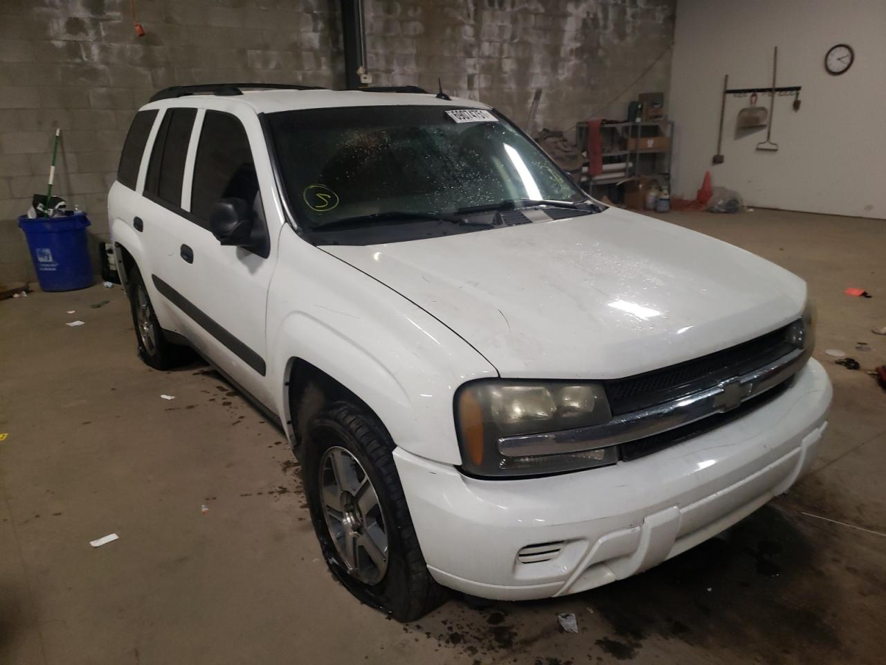 CHEVROLET TRAILBLAZE 2005 with VIN 1GNDS13S052123282 - Photo from auction