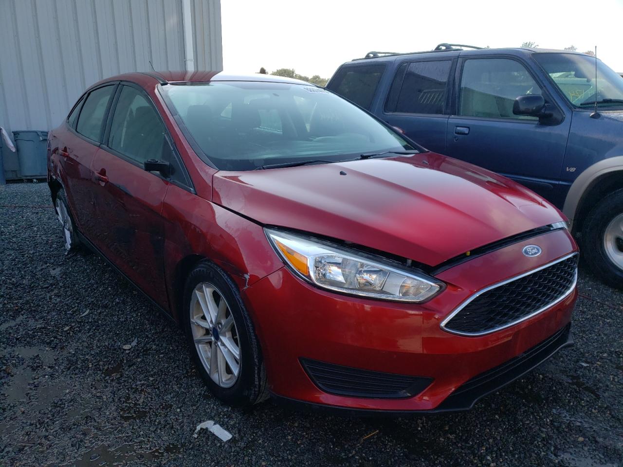 FORD FOCUS SE 2016 with VIN 1FADP3F22GL399788 - Photo from auction