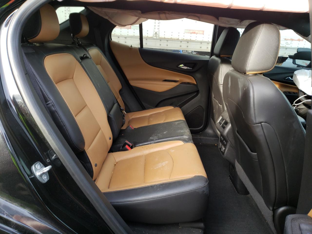 Photo 6 from auction – 2018 CHEVROLET EQUINOX PR with VIN 2GNAXWEX8J6303097