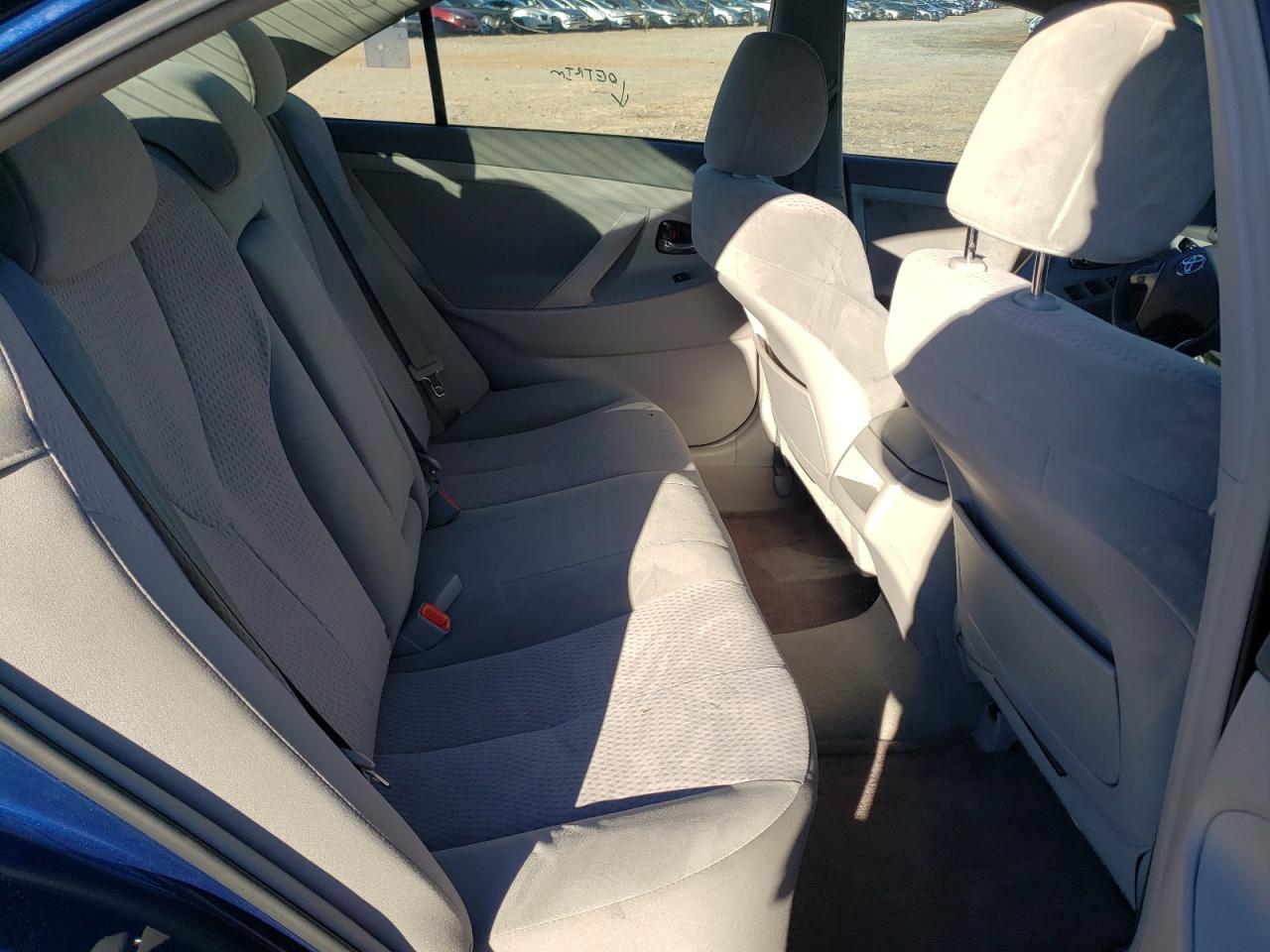 Photo 6 from auction – 2011 TOYOTA CAMRY BASE with VIN 4T1BF3EK3BU599972