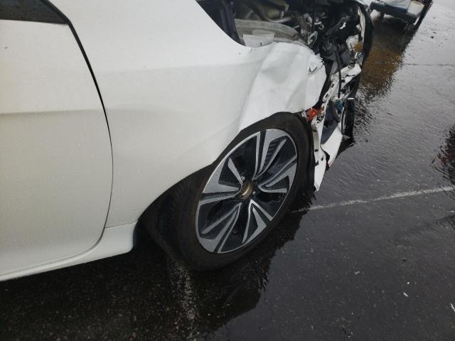 Photo 9 from auction – 2016 HONDA CIVIC EXL with VIN 2HGFC3B73GH354356
