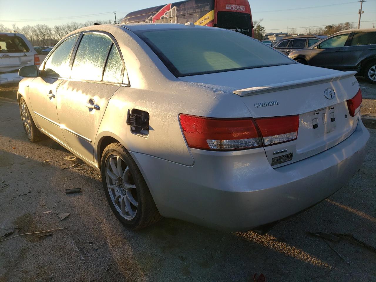 Photo 3 from auction – 2007 HYUNDAI SONATA SE with VIN 5NPEU46F57H259867