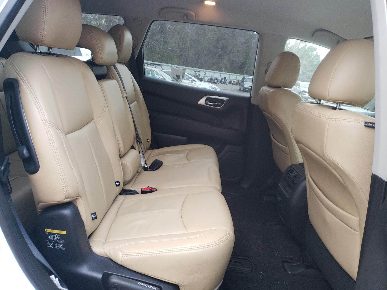 Photo 6 from auction – 2020 NISSAN PATHFINDER with VIN 5N1DR2BN9LC635941