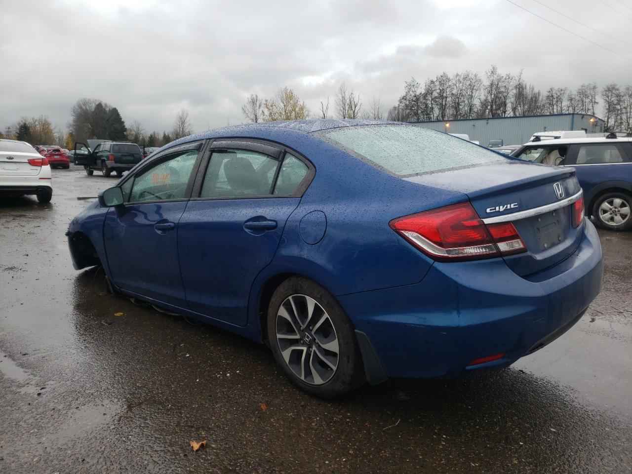 Foto 3 de la subasta – 2015 HONDA CIVIC EX con VIN 19XFB2F87FE256570