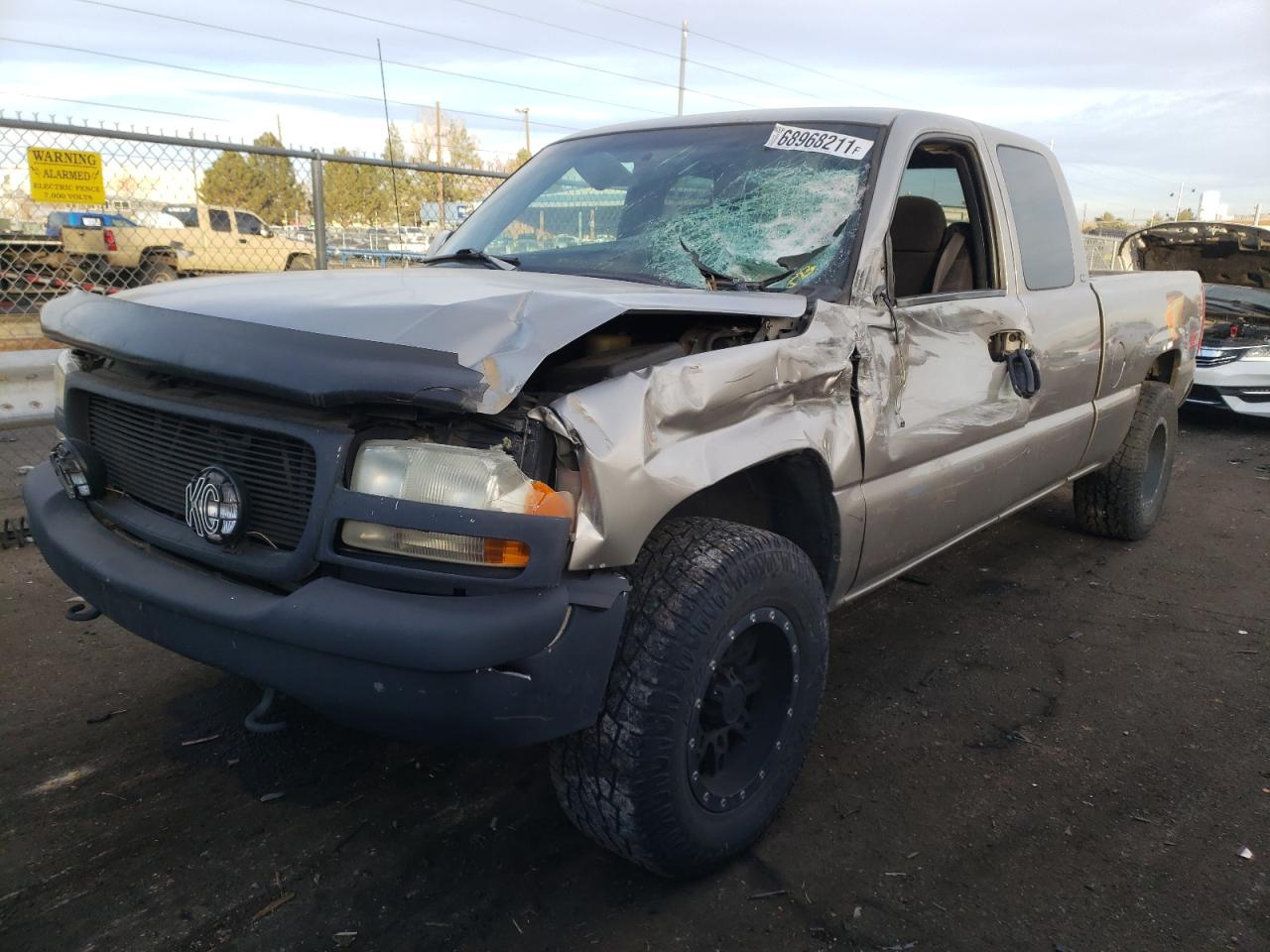 Photo 2 from auction – 1999 GMC NEW SIERRA with VIN 1GTEK19T8XE533973