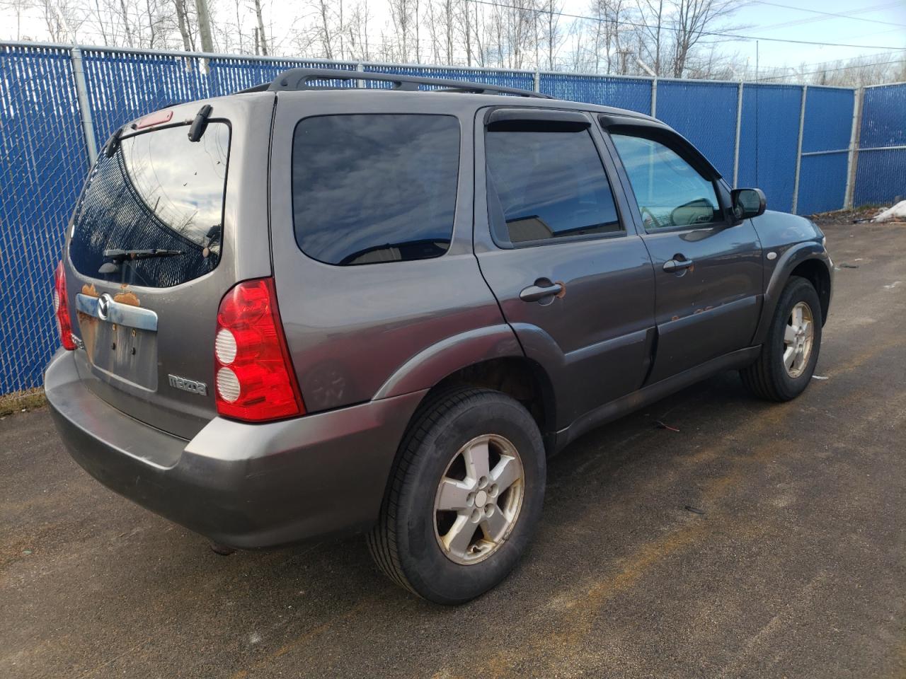 Photo 4 from auction – 2006 MAZDA TRIBUTE S with VIN 4F2CZ94156KM21218