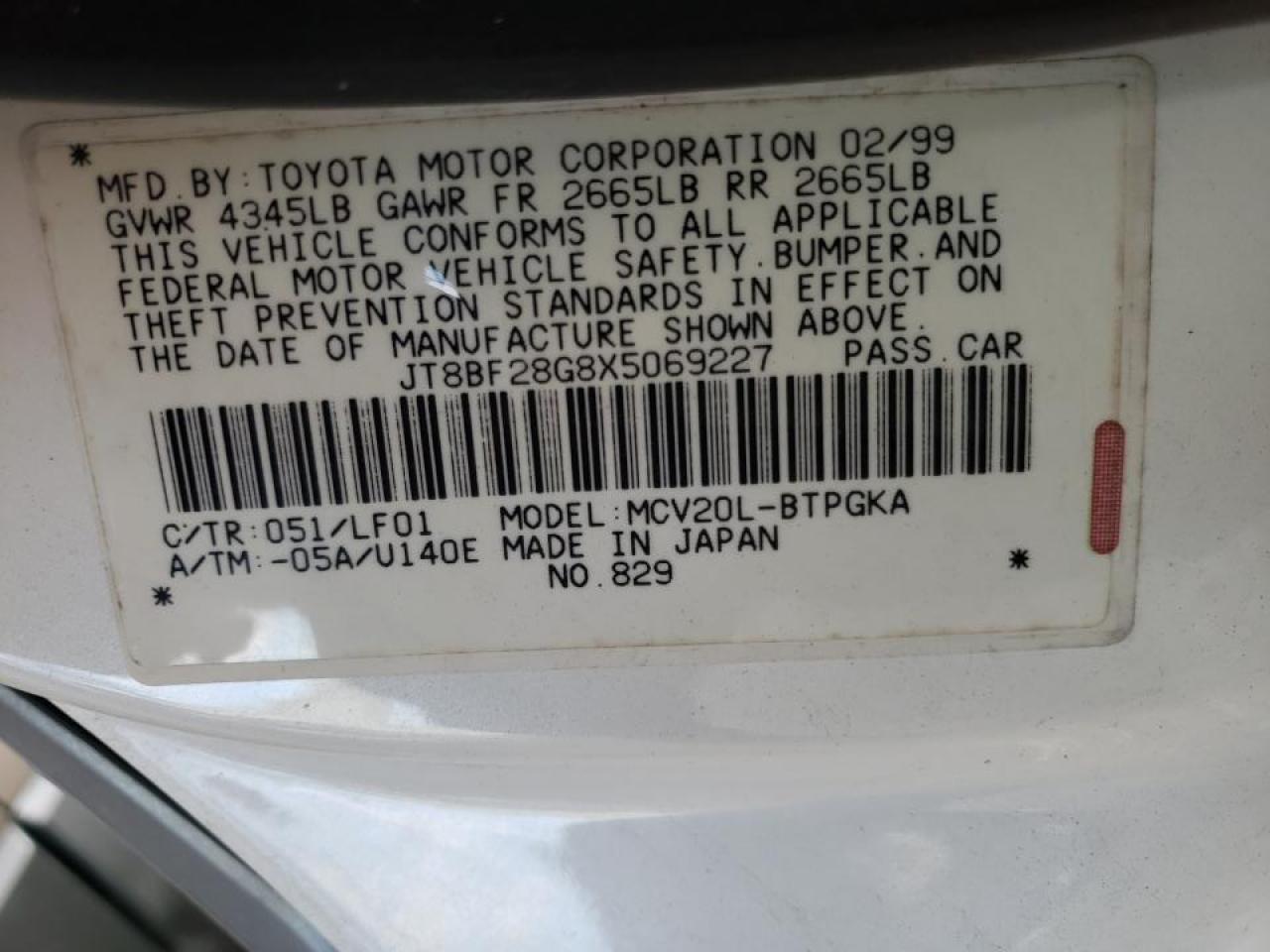 Photo 10 from auction – 1999 LEXUS ES 300 with VIN JT8BF28G8X5069227
