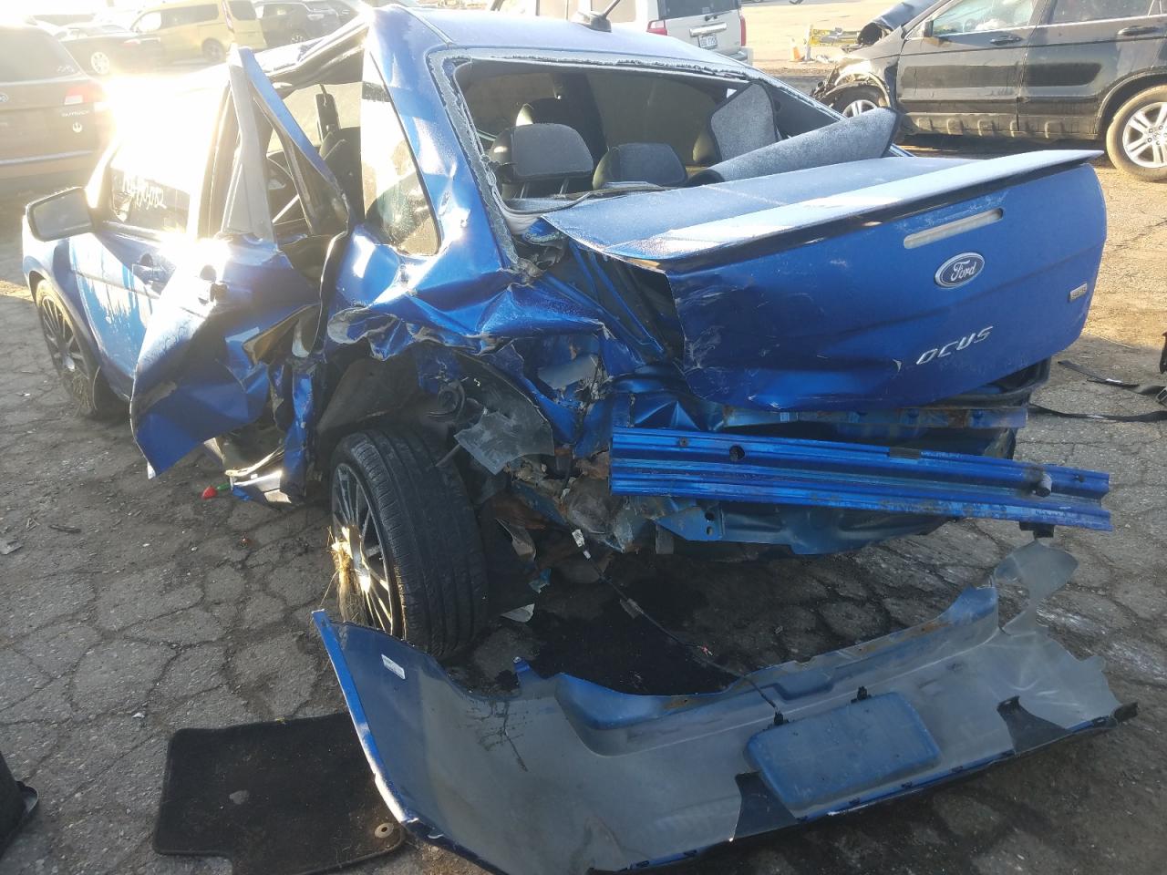 صورة رقم 3 من المزاد - 2011 FORD FOCUS SES مع VIN 1FAHP3GN4BW163404