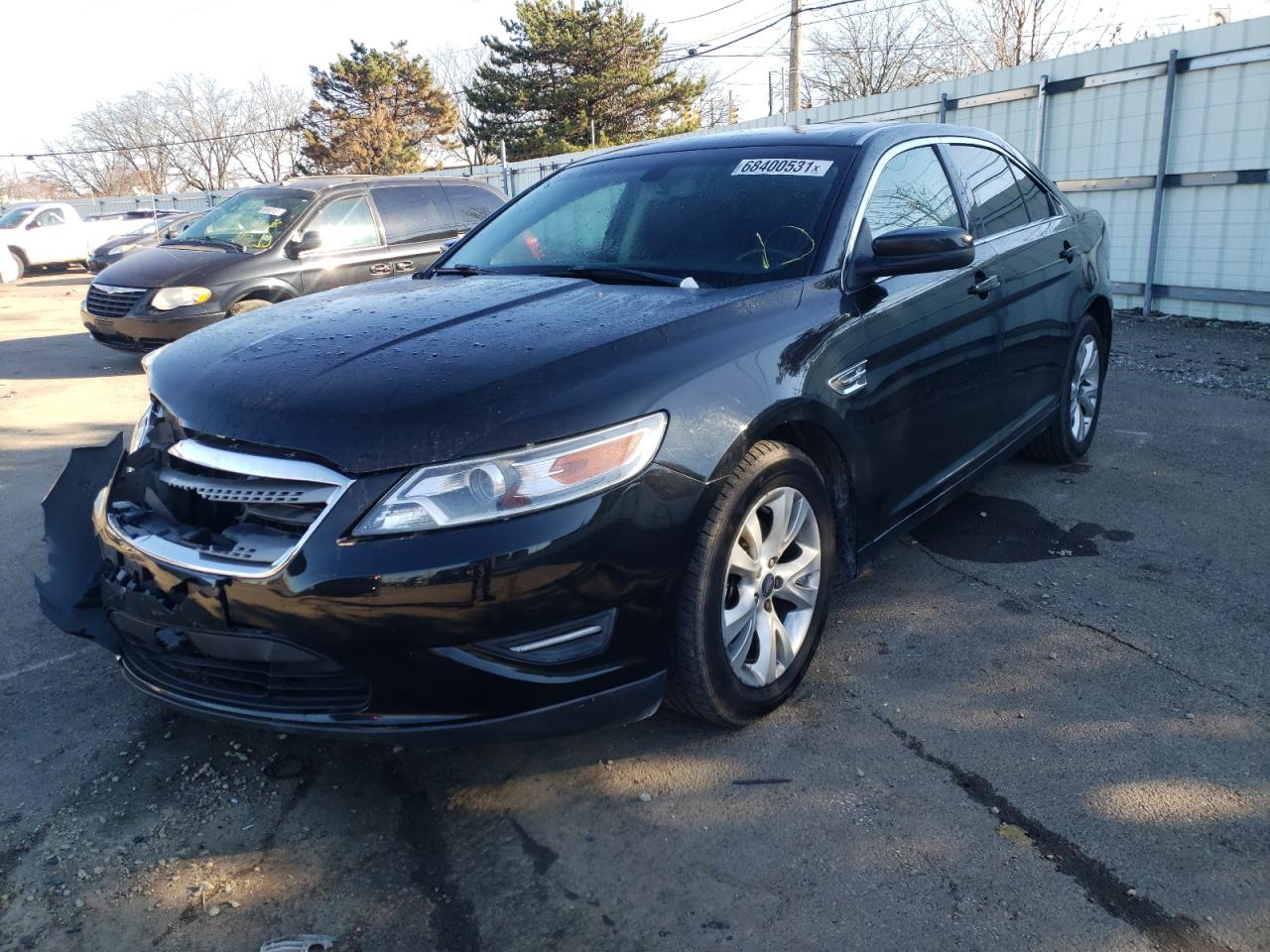 Photo 2 from auction – 2011 FORD TAURUS SEL with VIN 1FAHP2EW5BG169289