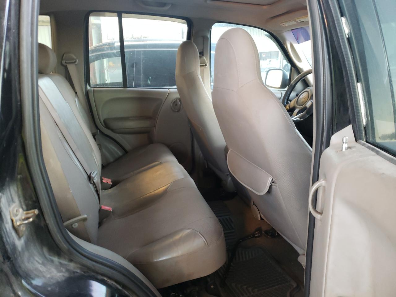 Photo 6 from auction – 2003 JEEP LIBERTY RE with VIN 1J4GL38K33W634668