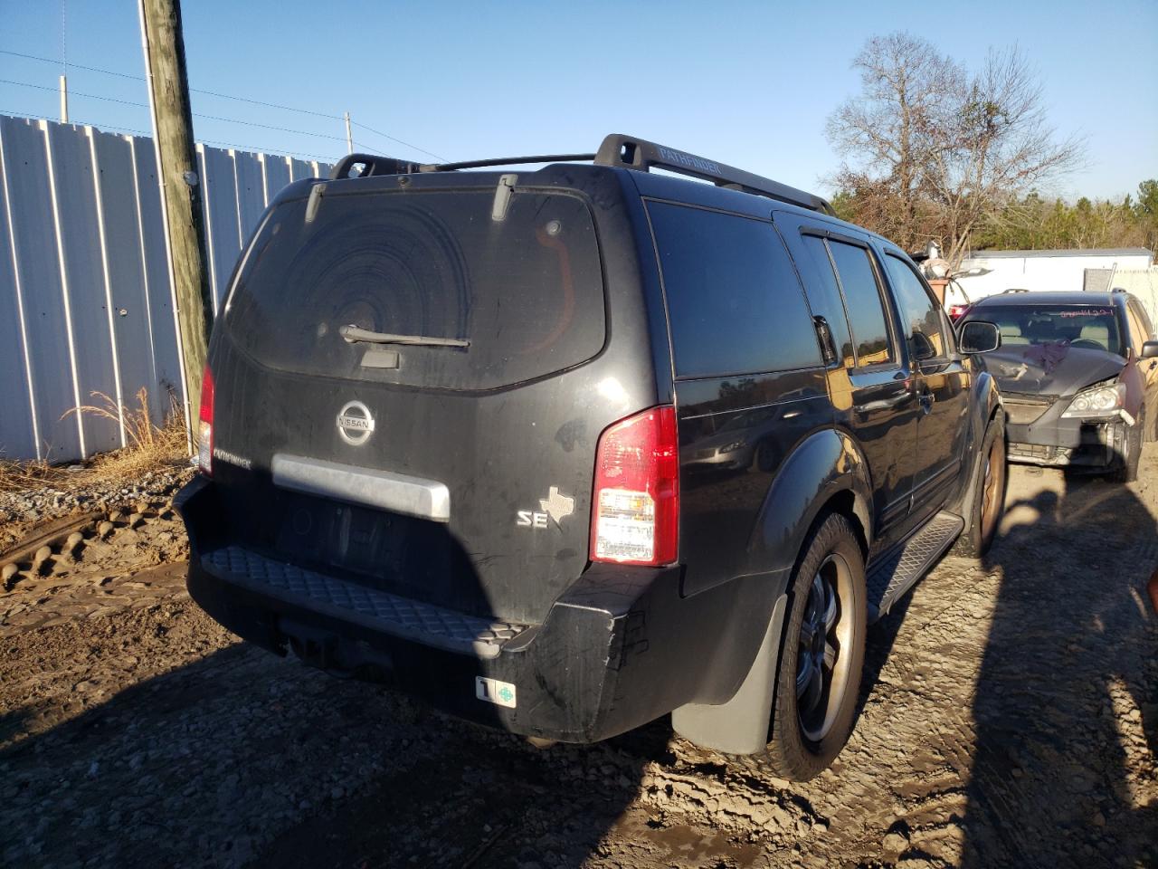 Photo 4 from auction – 2006 NISSAN PATHFINDER with VIN 5N1AR18UX6C680614