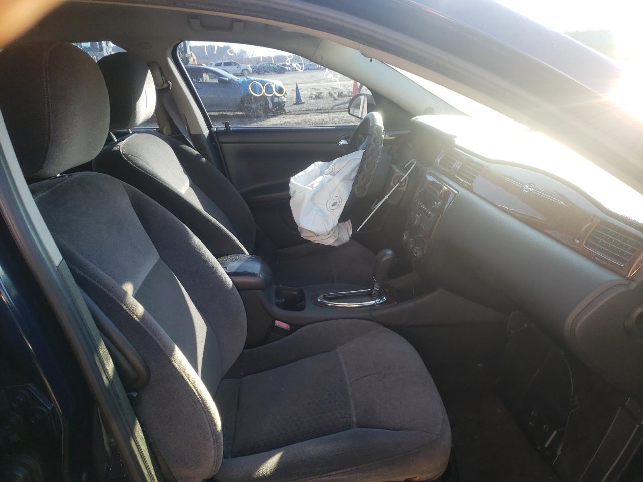 Photo 5 from auction – 2011 CHEVROLET IMPALA with VIN 2G1WF5EKXB1156255