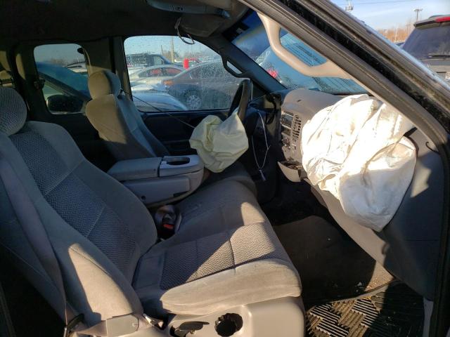 Photo 5 from auction – 2001 FORD F150 with VIN 2FTRX07W41CA68311