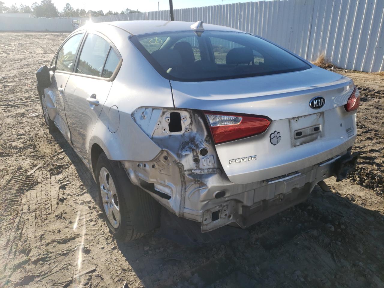 Photo 3 from auction – 2014 KIA FORTE LX with VIN KNAFK4A6XE5066741