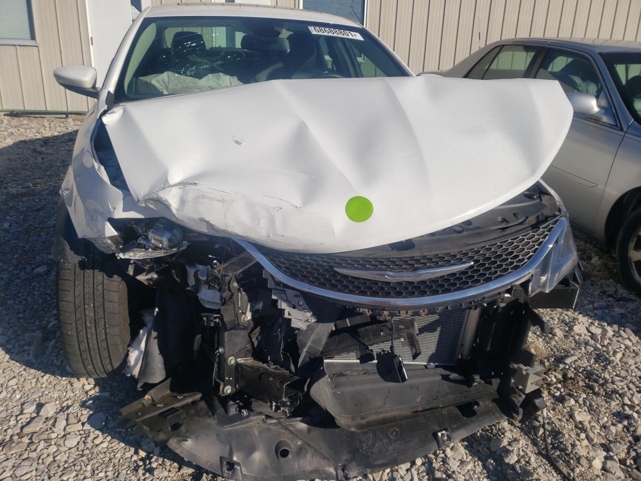 Photo 9 from auction – 2015 CHRYSLER 200 C with VIN 1C3CCCCB0FN555257