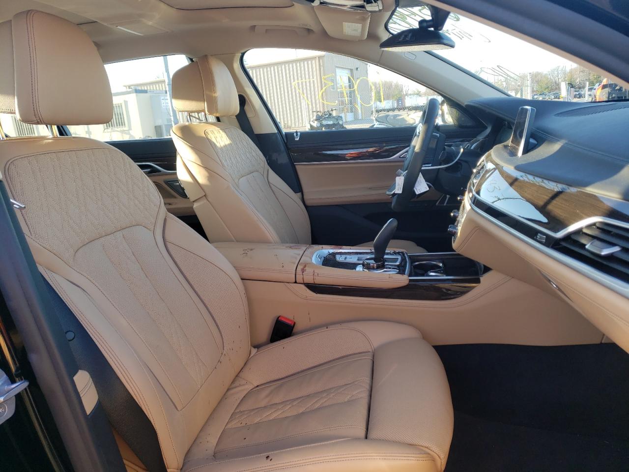 Photo 5 from auction – 2020 BMW 750 XI with VIN WBA7U2C06LCD08271
