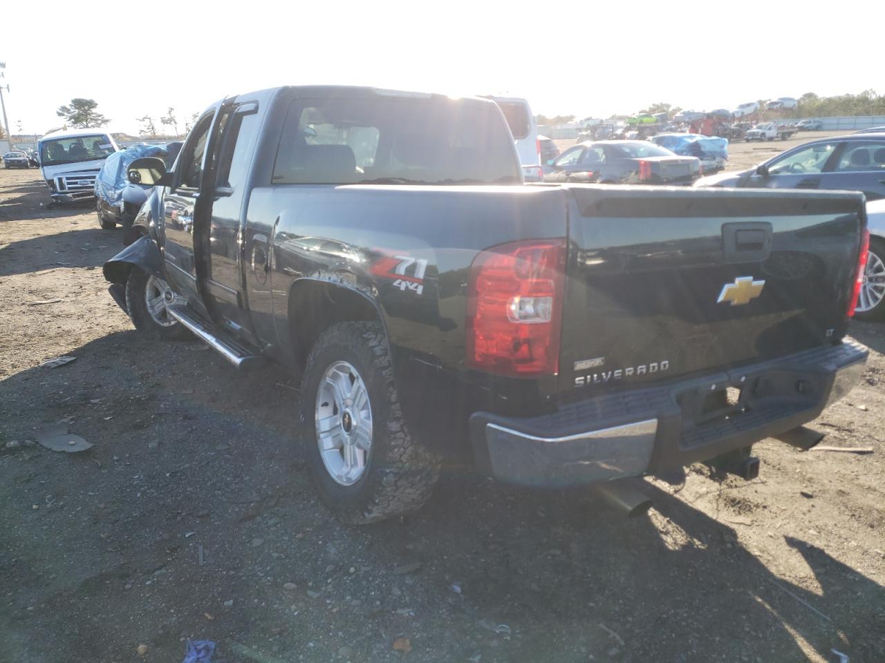 Photo 14 from auction – 2012 CHEVROLET SILVERADO with VIN 1GCRKSE74CZ248464