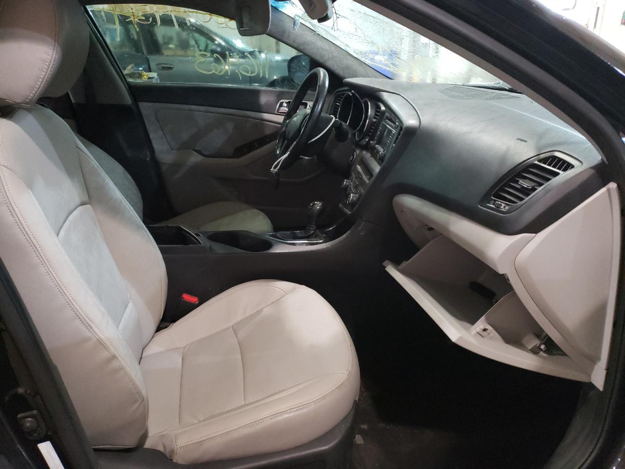 Photo 5 from auction – 2012 KIA OPTIMA EX with VIN 5XXGN4A75CG041021