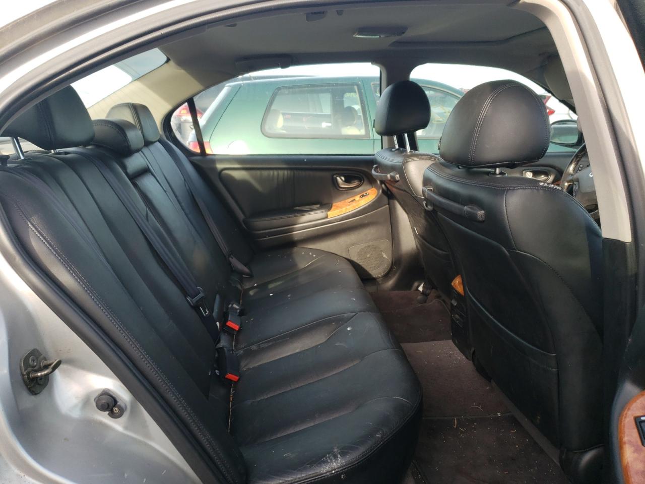 Photo 6 from auction – 2002 INFINITI I35 with VIN JNKDA31AX2T009098
