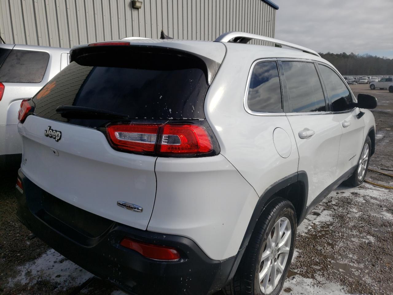 Photo 4 from auction – 2016 JEEP CHEROKEE L with VIN 1C4PJLCS7GW258467