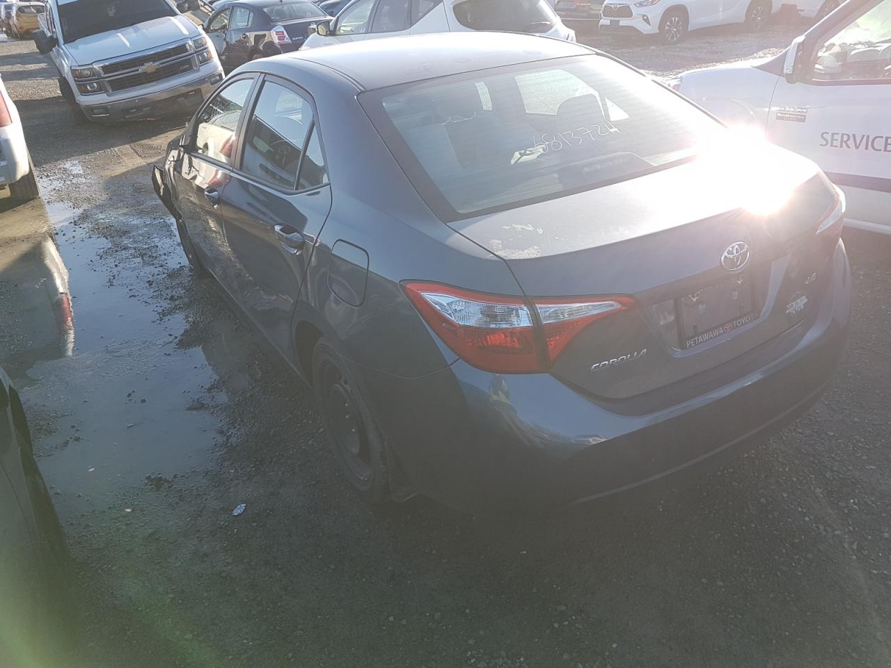 Photo 3 from auction – 2016 TOYOTA COROLLA L with VIN 2T1BURHE2GC696569