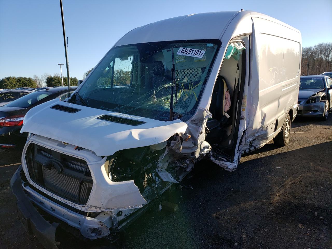 Photo 2 from auction – 2021 FORD TRANSIT T- with VIN 1FTBR1C86MKA15778
