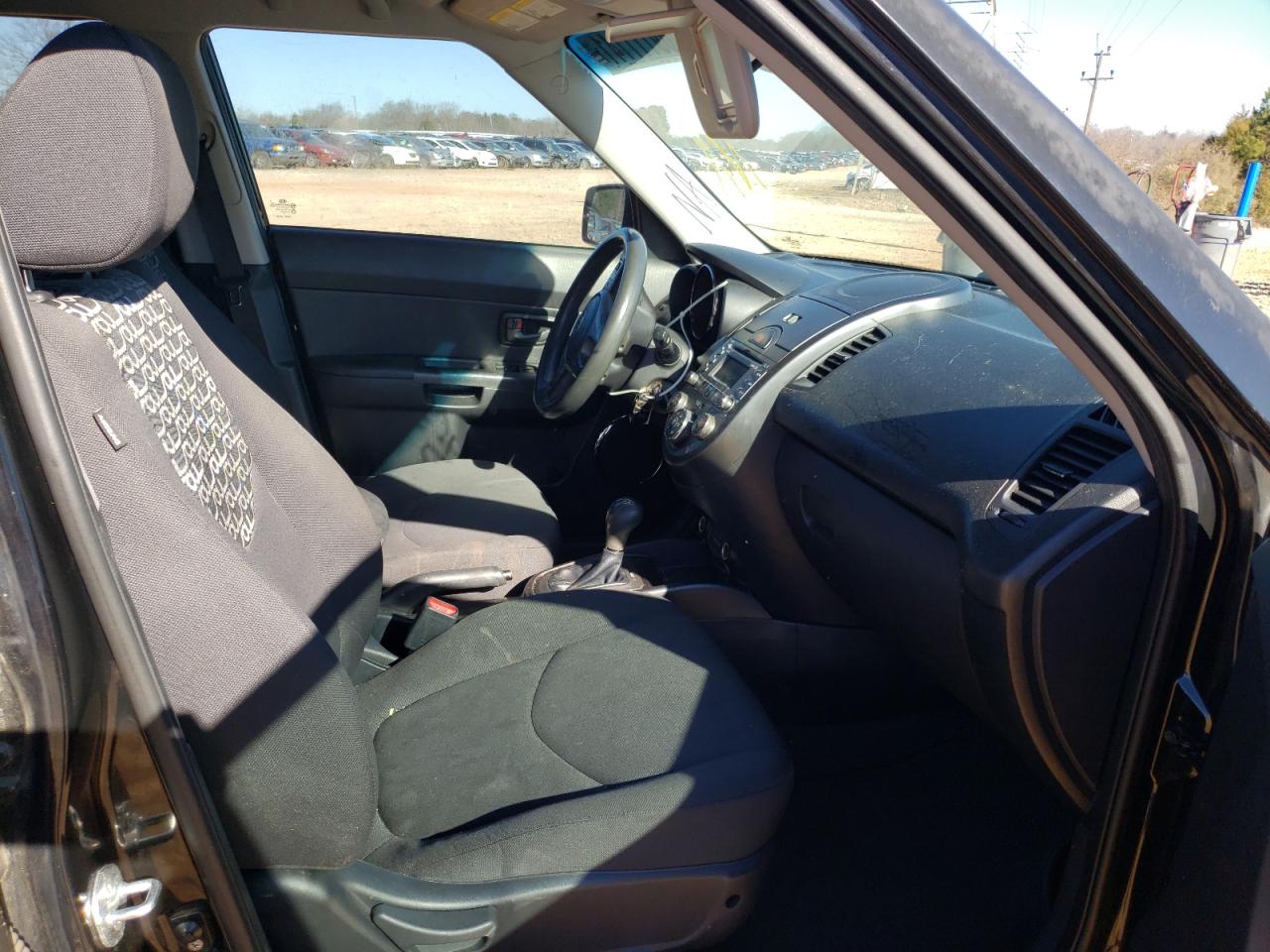 Zdjęcie 5 z aukcji – 2011 KIA SOUL z VIN KNDJT2A2XB7710234