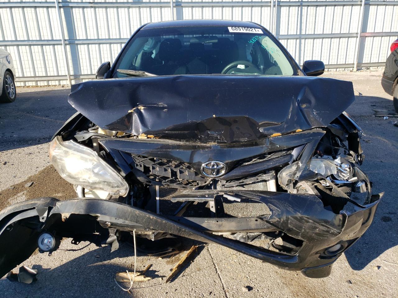 Photo 9 from auction – 2011 TOYOTA COROLLA BA with VIN 2T1BU4EE5BC574823