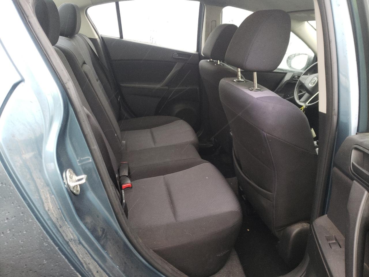 Photo 6 from auction – 2010 MAZDA 3 I with VIN JM1BL1SG2A1206206