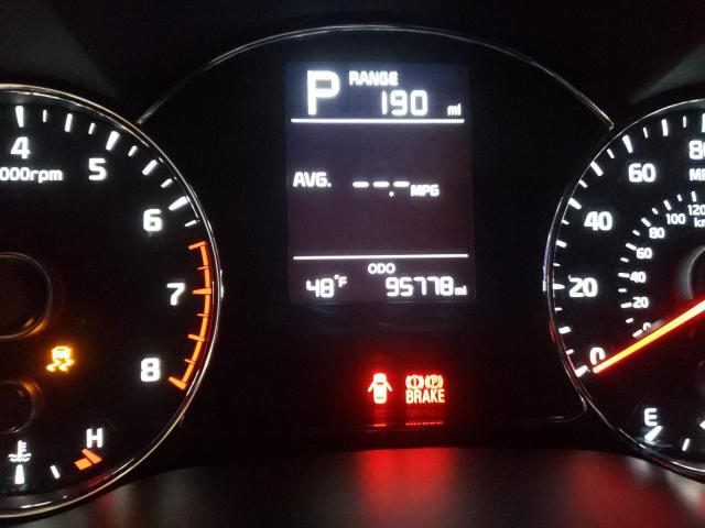 Photo 8 from auction – 2018 KIA FORTE LX with VIN 3KPFK4A73JE168389