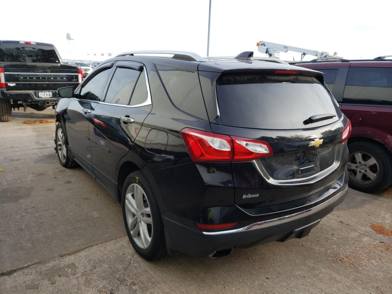 Photo 3 from auction – 2018 CHEVROLET EQUINOX PR with VIN 2GNAXWEX8J6303097