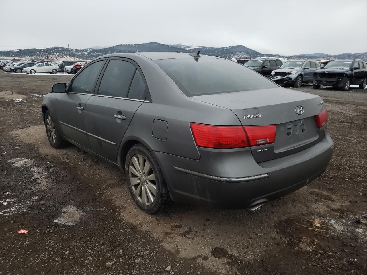 Photo 3 from auction – 2009 HYUNDAI SONATA SE with VIN 5NPEU46F39H448097