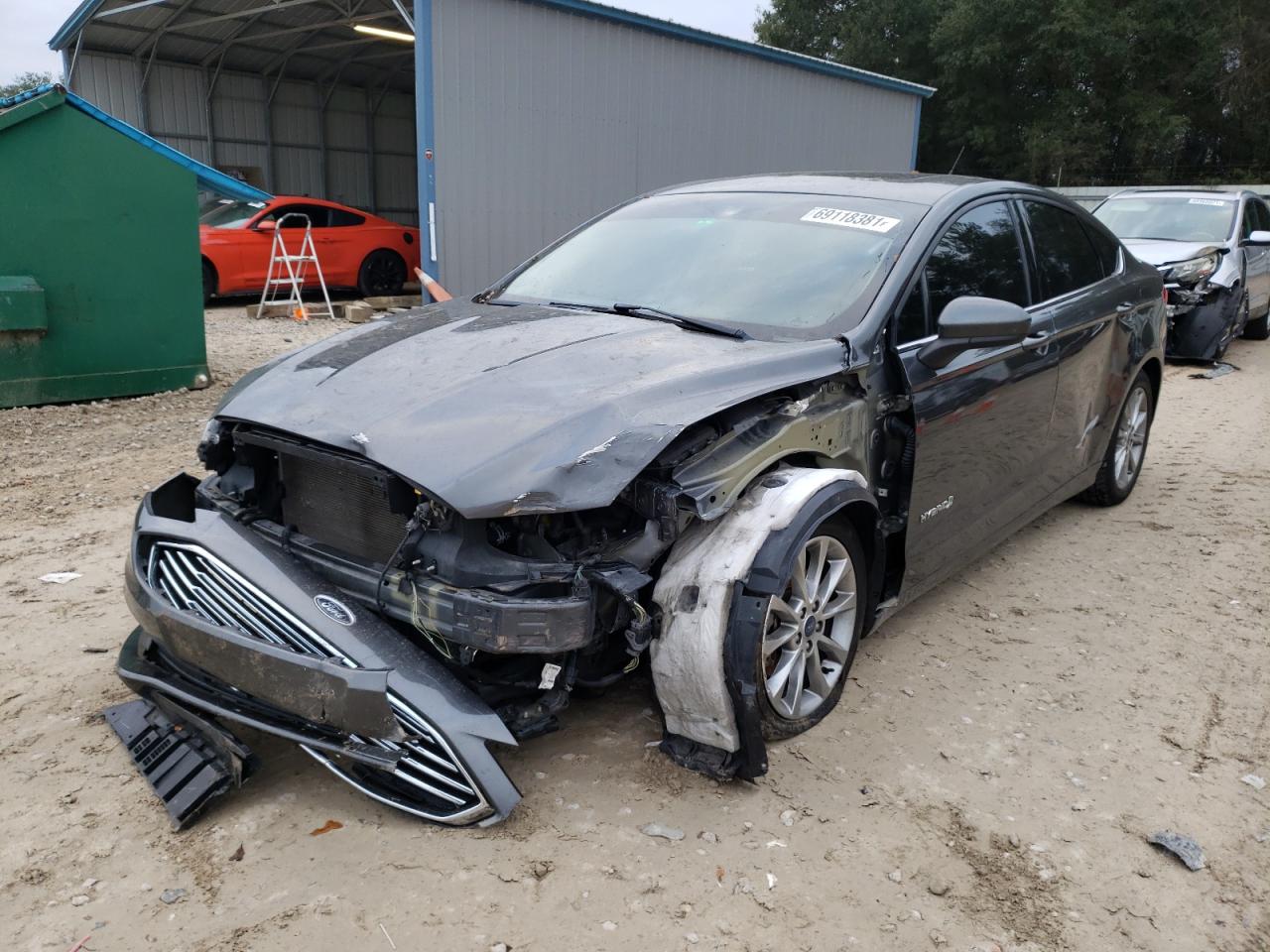 Photo 2 from auction – 2017 FORD FUSION SE with VIN 3FA6P0LU3HR251214