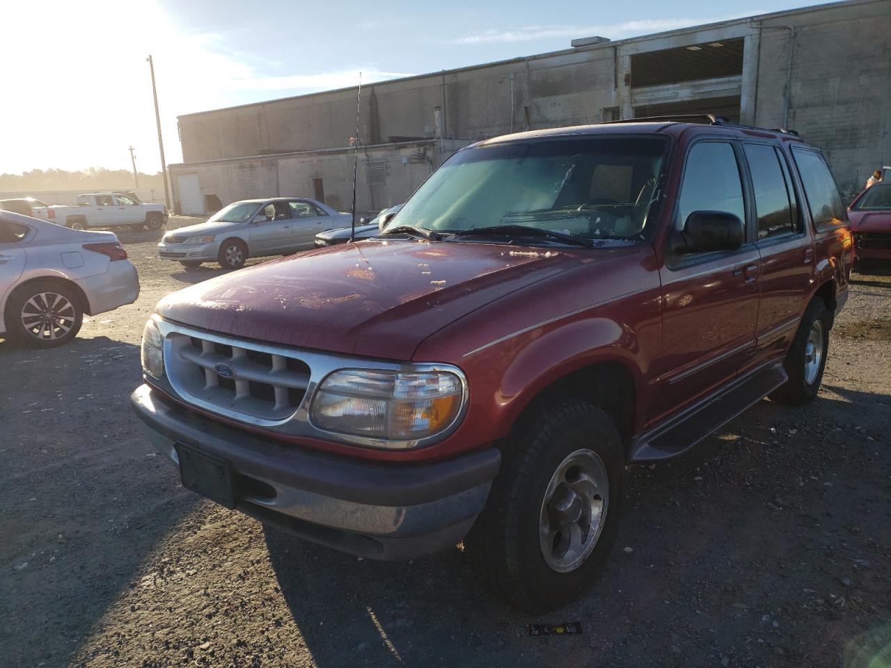 Photo 2 from auction – 1997 FORD EXPLORER with VIN 1FMDU34E4VUA01645