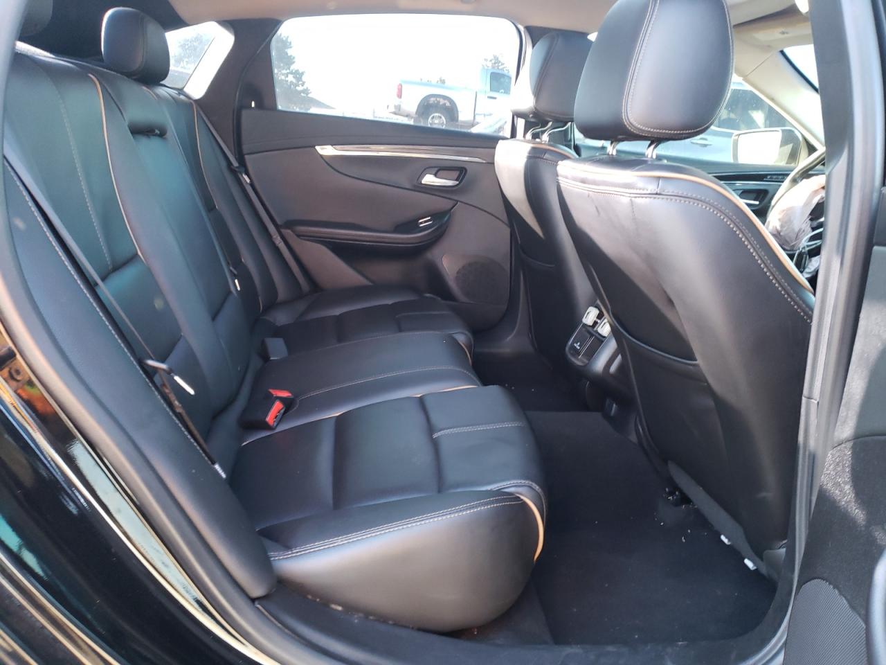 Photo 6 from auction – 2017 CHEVROLET IMPALA PRE with VIN 1G1145S33HU157791