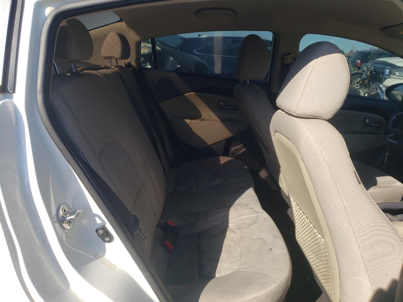 Photo 6 from auction – 2015 KIA RIO LX with VIN KNADM4A36F6435288