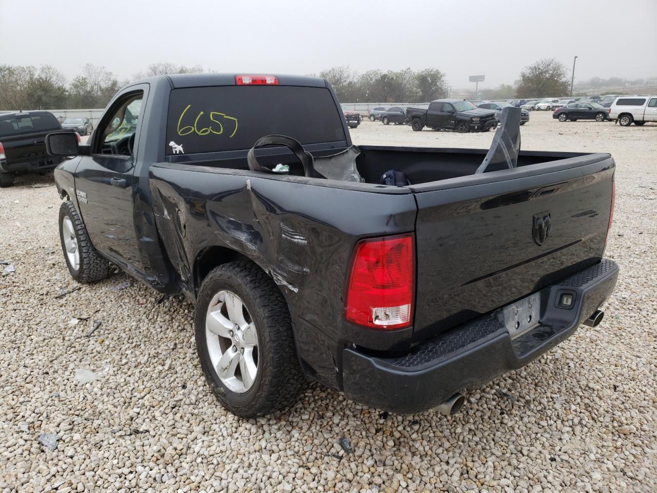 Photo 3 from auction – 2015 RAM 1500 ST with VIN 3C6JR6ATXFG631159