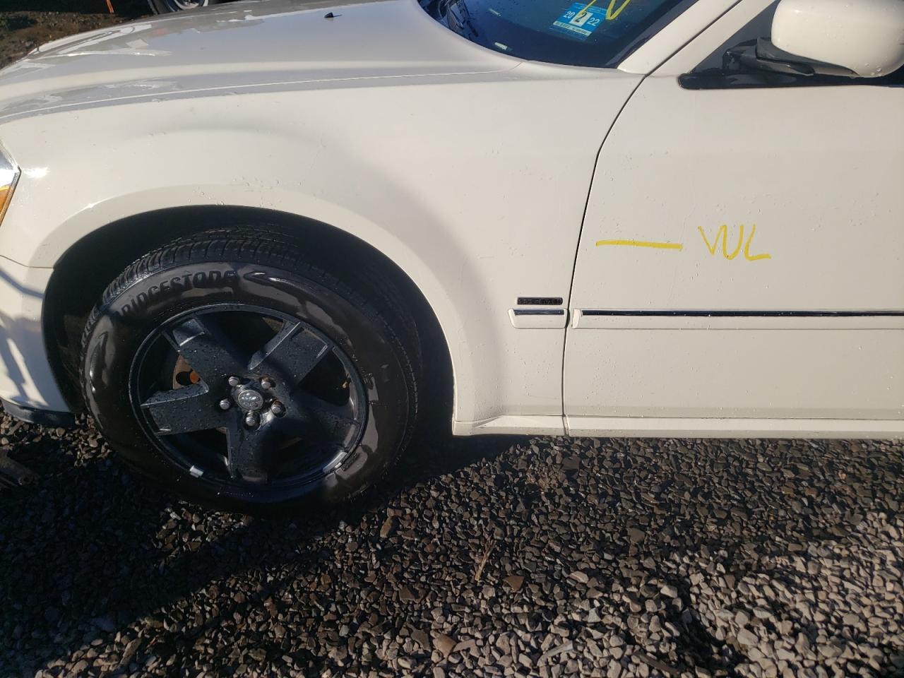 Photo 9 from auction – 2005 DODGE MAGNUM R/T with VIN 2D8GZ58225H638455