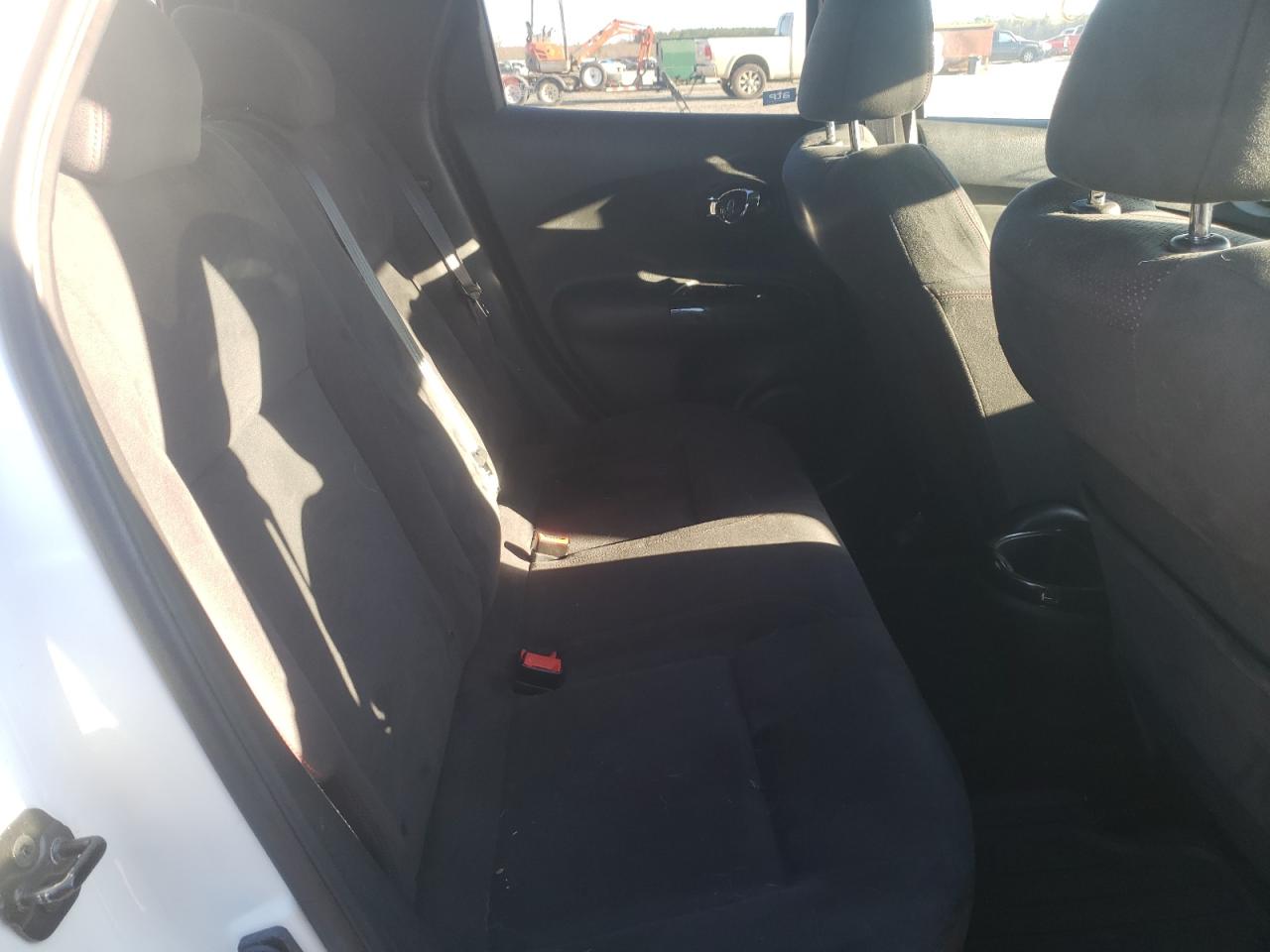 Photo 6 from auction – 2013 NISSAN JUKE S with VIN JN8AF5MV0DT231012