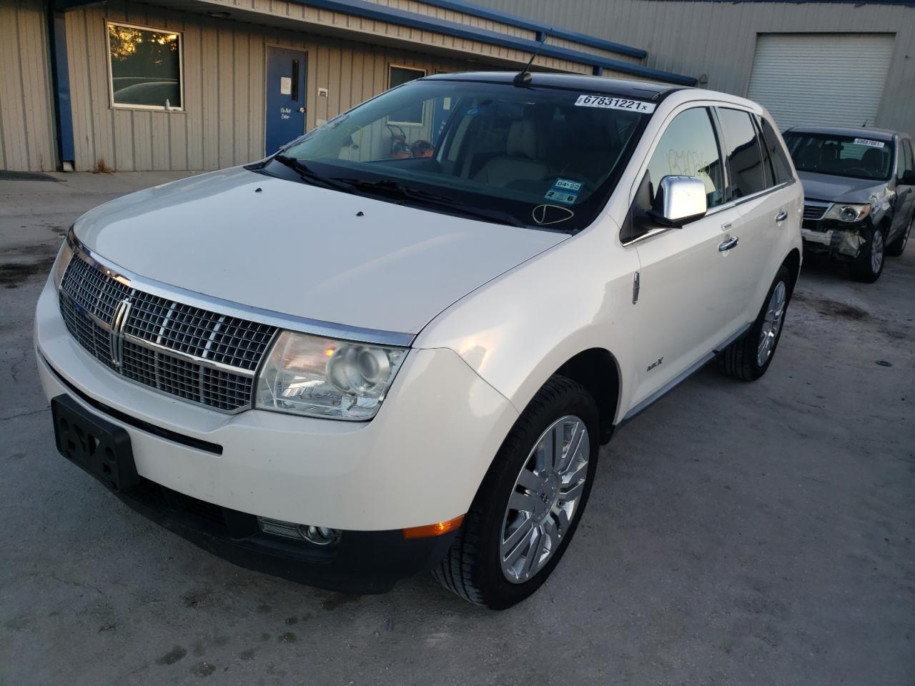 Photo 2 from auction – 2010 LINCOLN MKX with VIN 2LMDJ8JC5ABJ27686