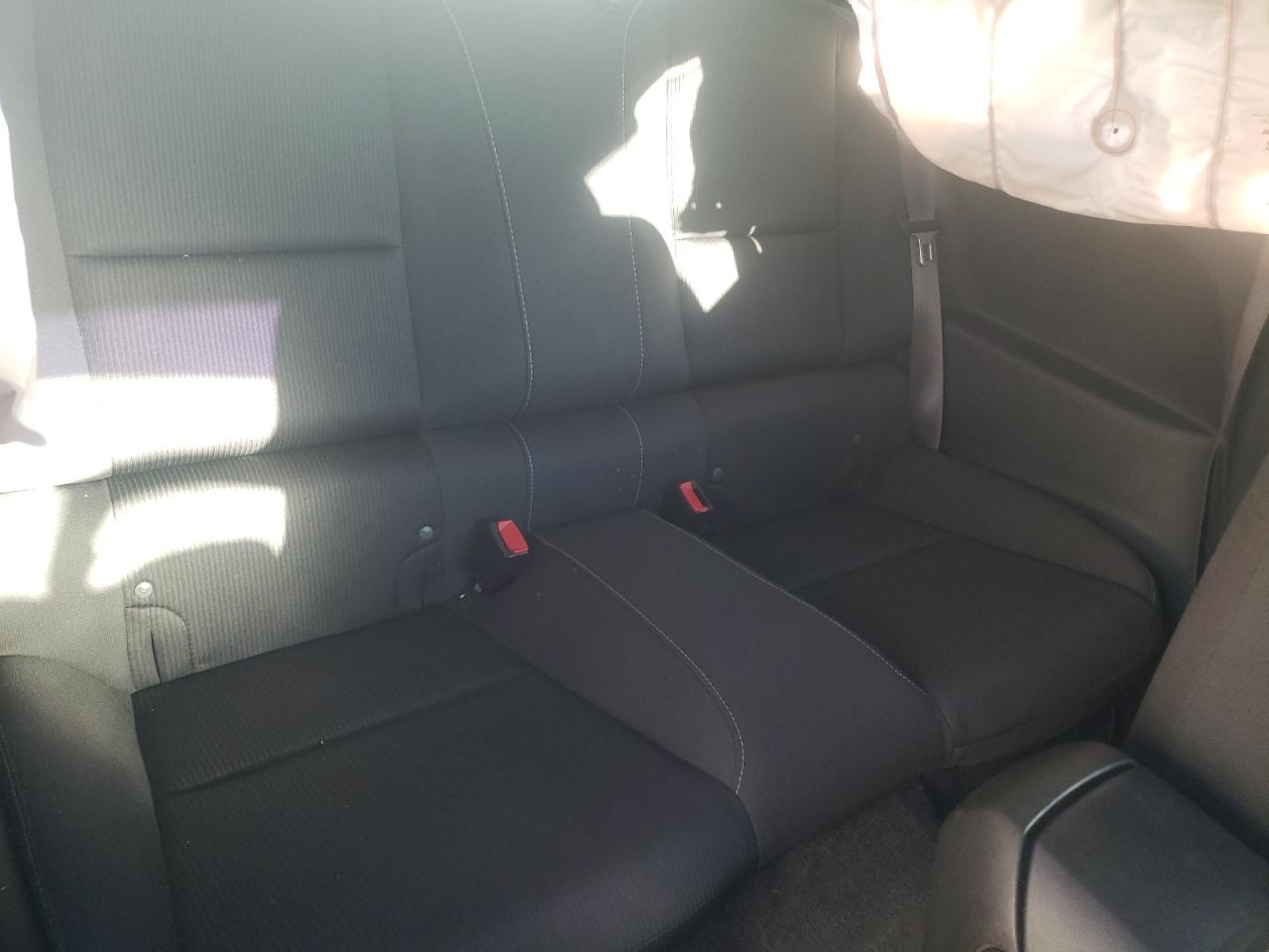 Photo 6 from auction – 2014 CHEVROLET CAMARO LT with VIN 2G1FB1E39E9256253