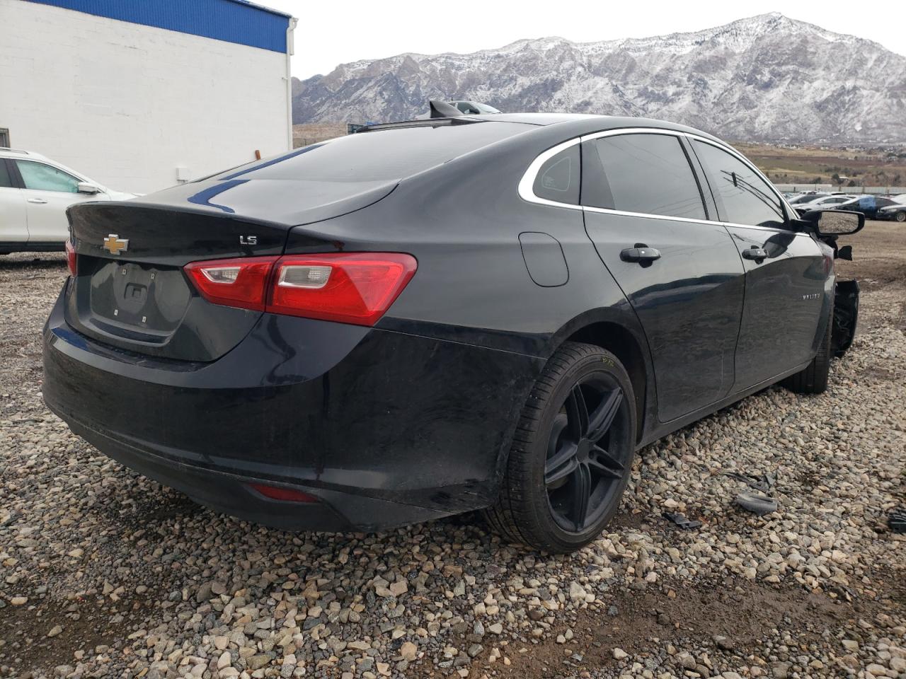 Photo 4 from auction – 2016 CHEVROLET MALIBU LS with VIN 1G1ZB5ST3GF352561
