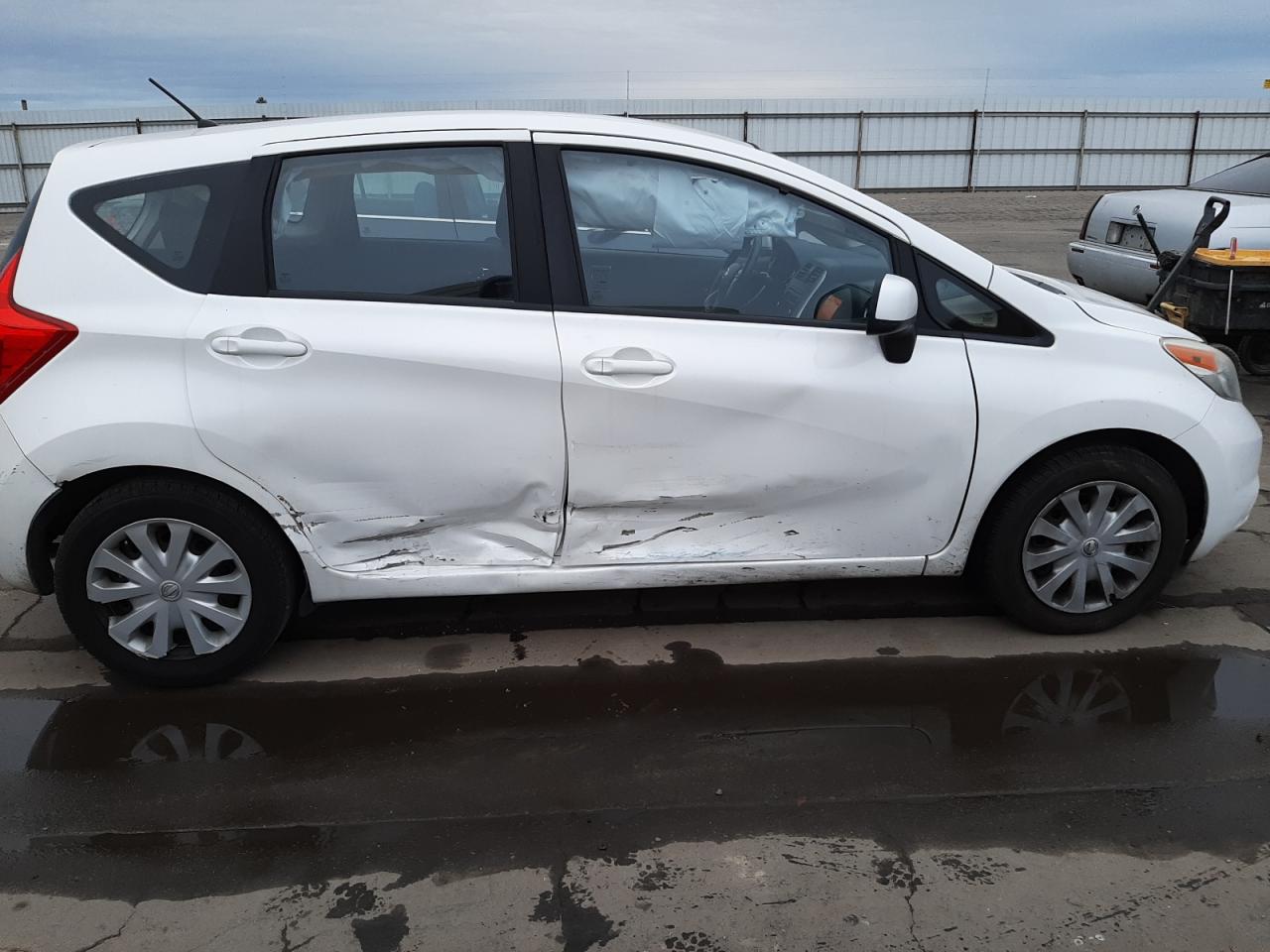 Photo 9 from auction – 2014 NISSAN VERSA NOTE with VIN 3N1CE2CP6EL390442