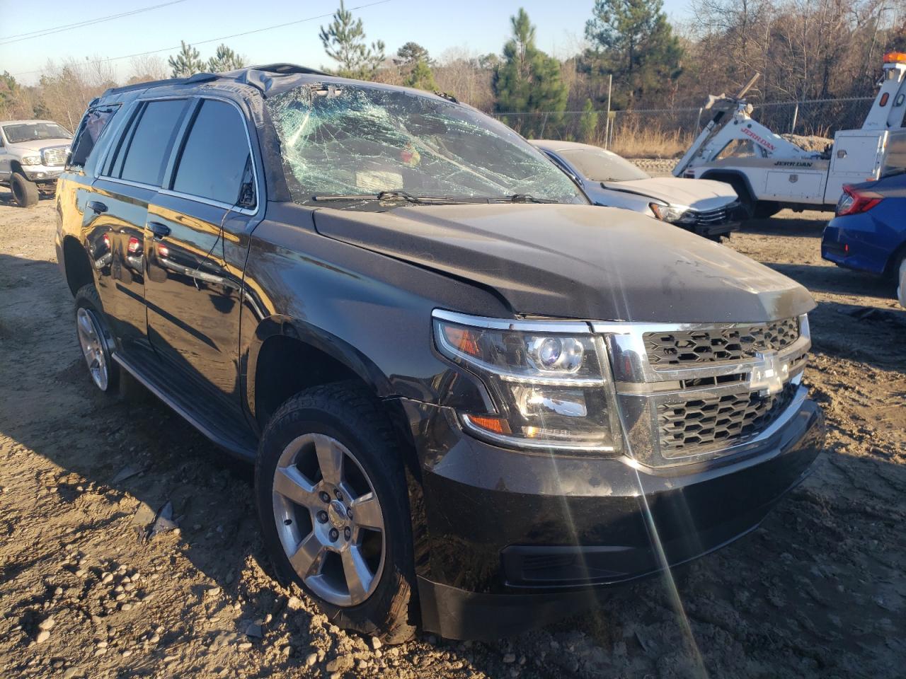 CHEVROLET TAHOE C150 2016 with VIN 1GNSCBKCXGR243749 - Photo from auction