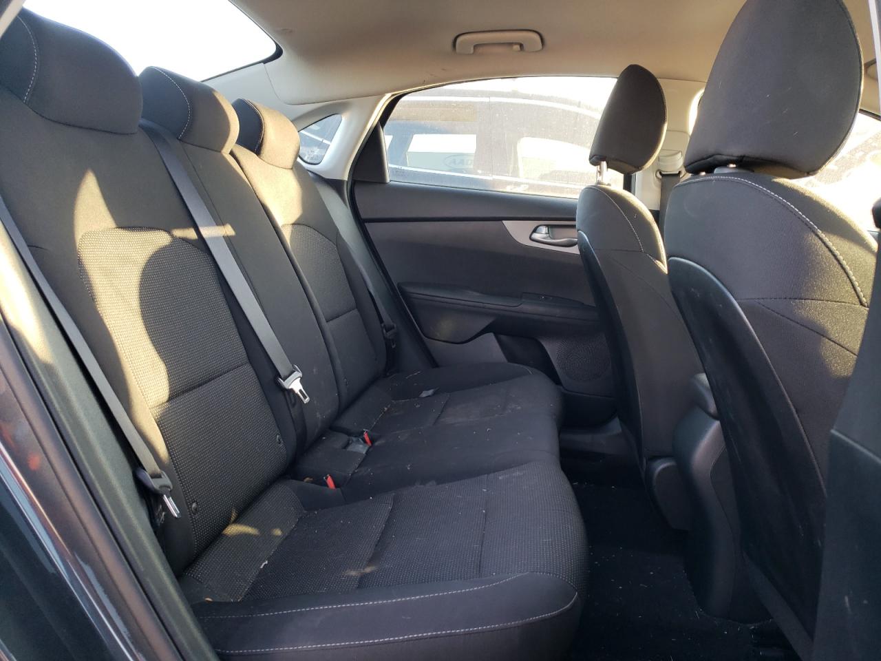 Photo 6 from auction – 2020 KIA FORTE FE with VIN 3KPF24AD7LE173085