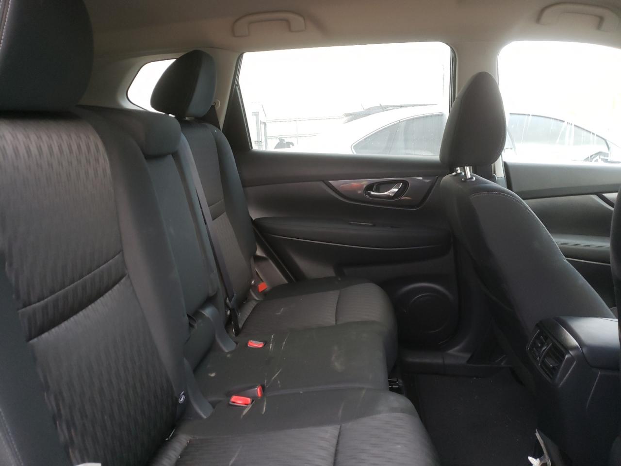 Photo 6 from auction – 2019 NISSAN ROGUE S with VIN KNMAT2MT1KP534730